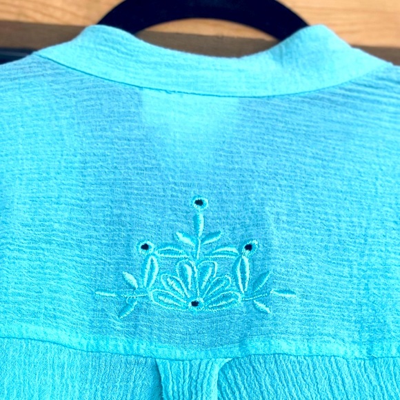 30-50% OFF BUNDLES! Soft surroundings blouse tunic button-down shirtdress shirt - Picture 2 of 16